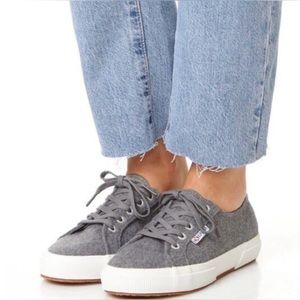 Grey Wool Supergas